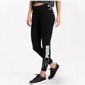 Puma women’s Black Leggings 7/8